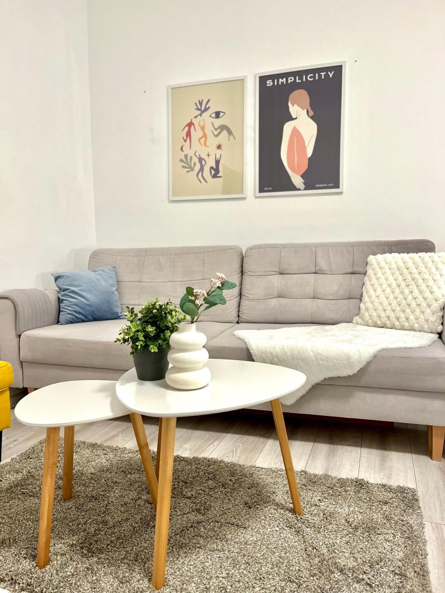 Apartment Robin - Old Town Братислава Экстерьер фото